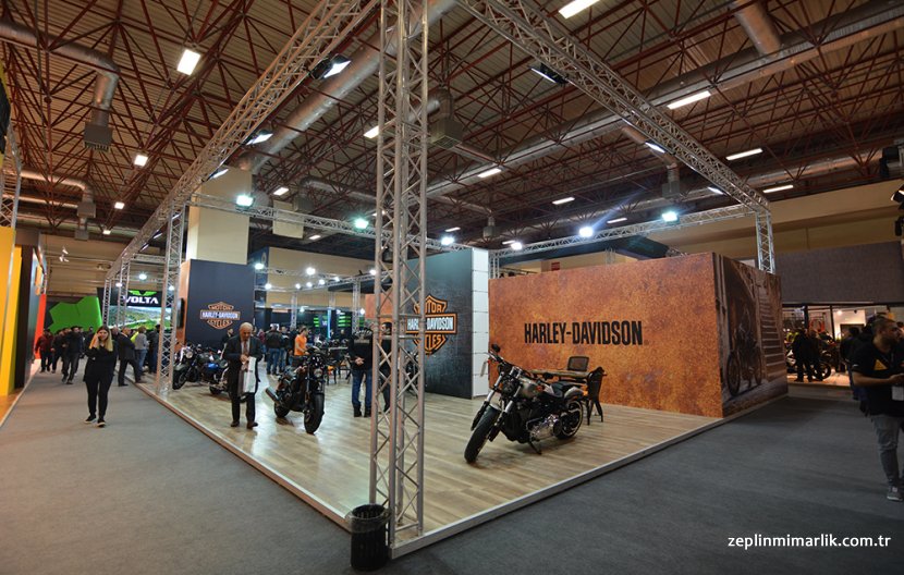 HARLEY DAVIDSON
